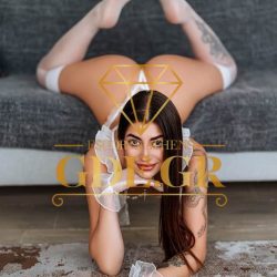 RAKEL-SEXY-UKRAINIAN-ESCORT-IN-ATHENS-10